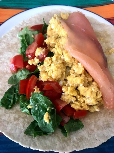 Wrap med eggerøre og røkelaks